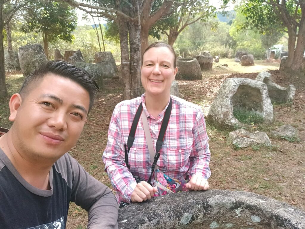 plain of jars tour with local guide